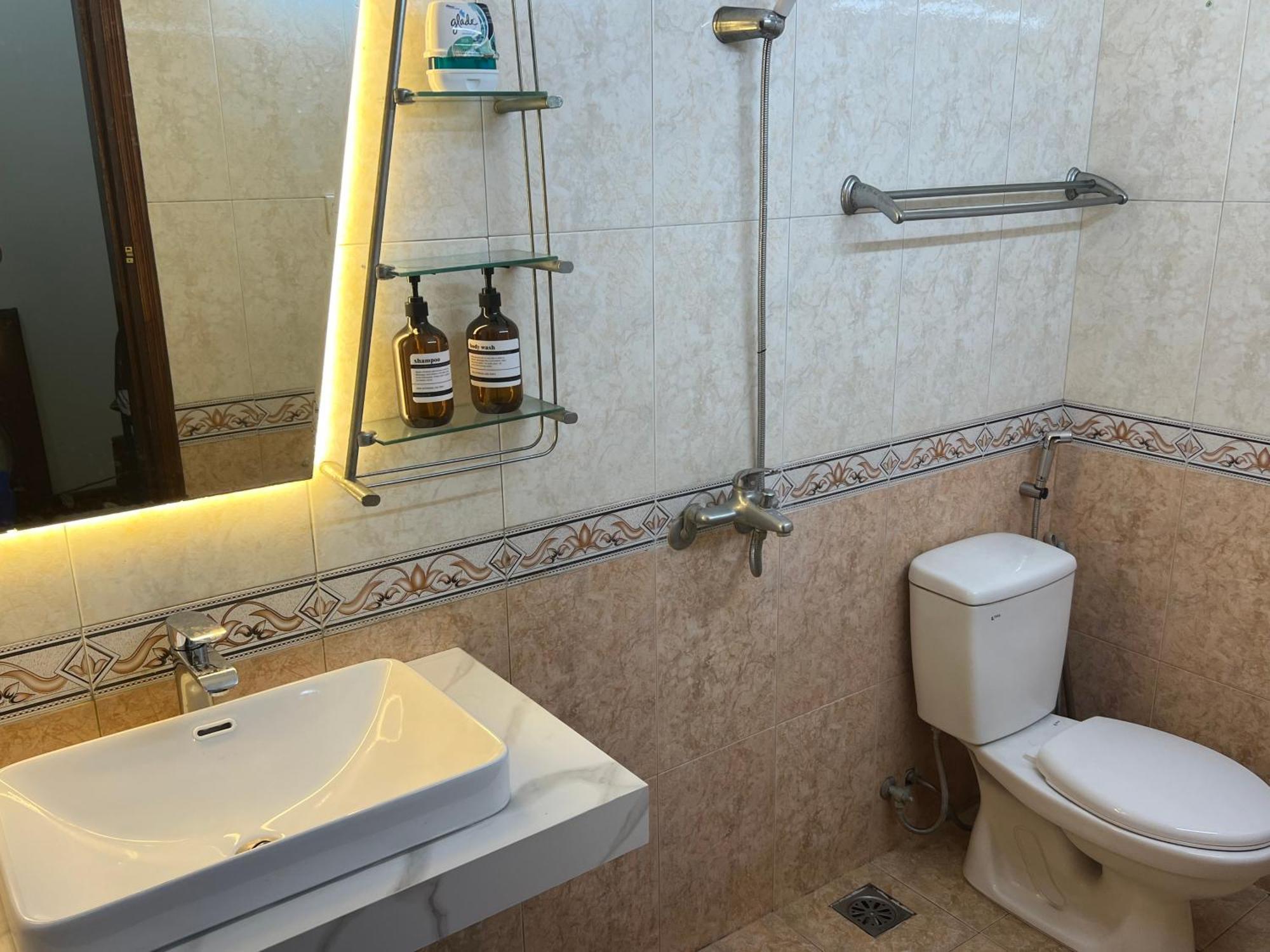 Lh Homestay Hanoi Esterno foto